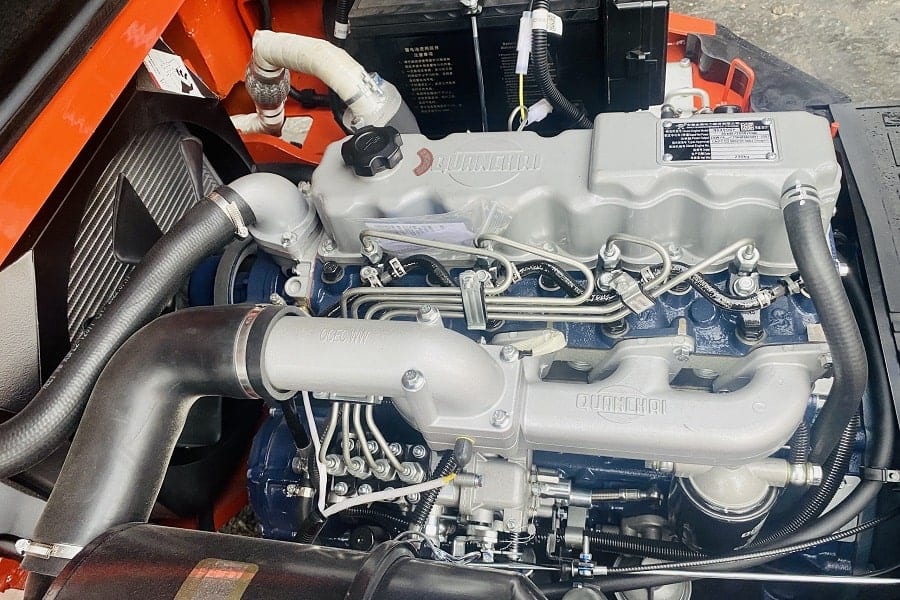 Động cơ QUANCHAI QC490 lắp trên xe nâng 3 tấn Heli dòng K2 series